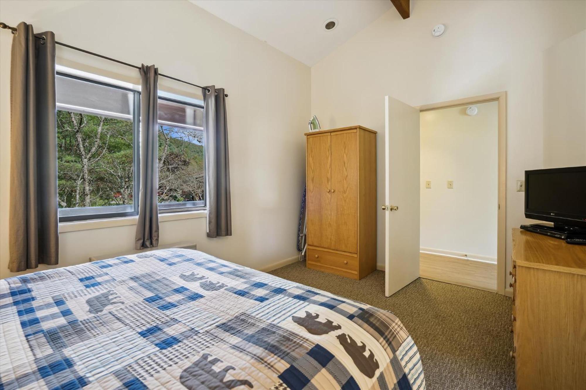 Cedarbrook Queen Suite 203 基灵顿 外观 照片